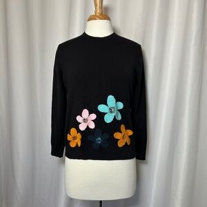 WOMEN'S YAL FLORAL APPLIQUE CREWNECK BLACK SWEATER - SIZE LARGE